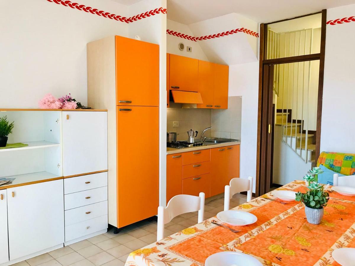 Residence Cinzia Pool Bibione Extérieur photo